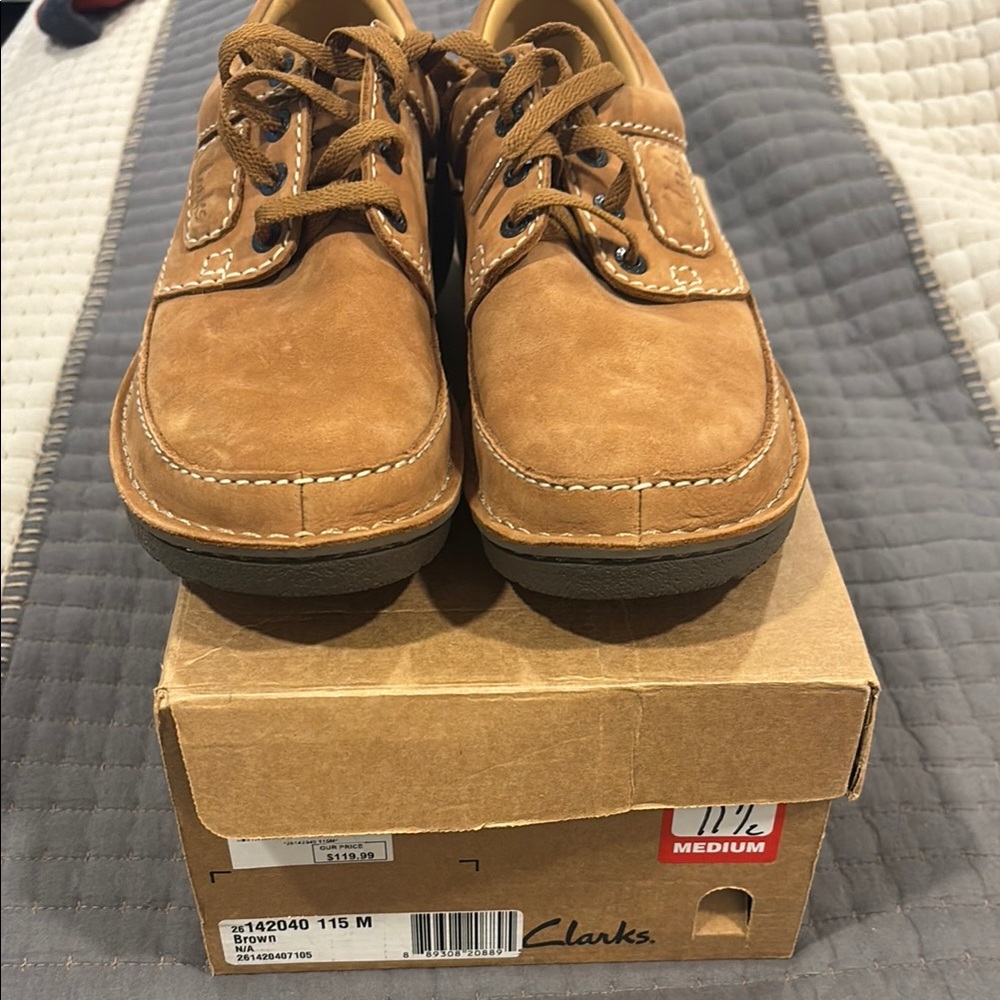 Clarks Men's Brown Leather Shoes